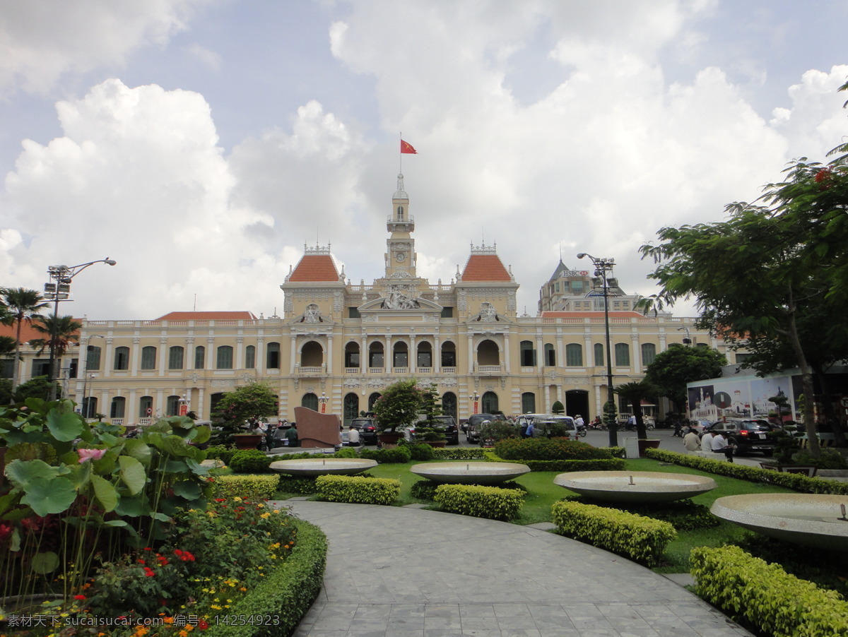 越南 市政厅 建筑 蓝天白云 旅游风光 建筑摄影 建筑园林