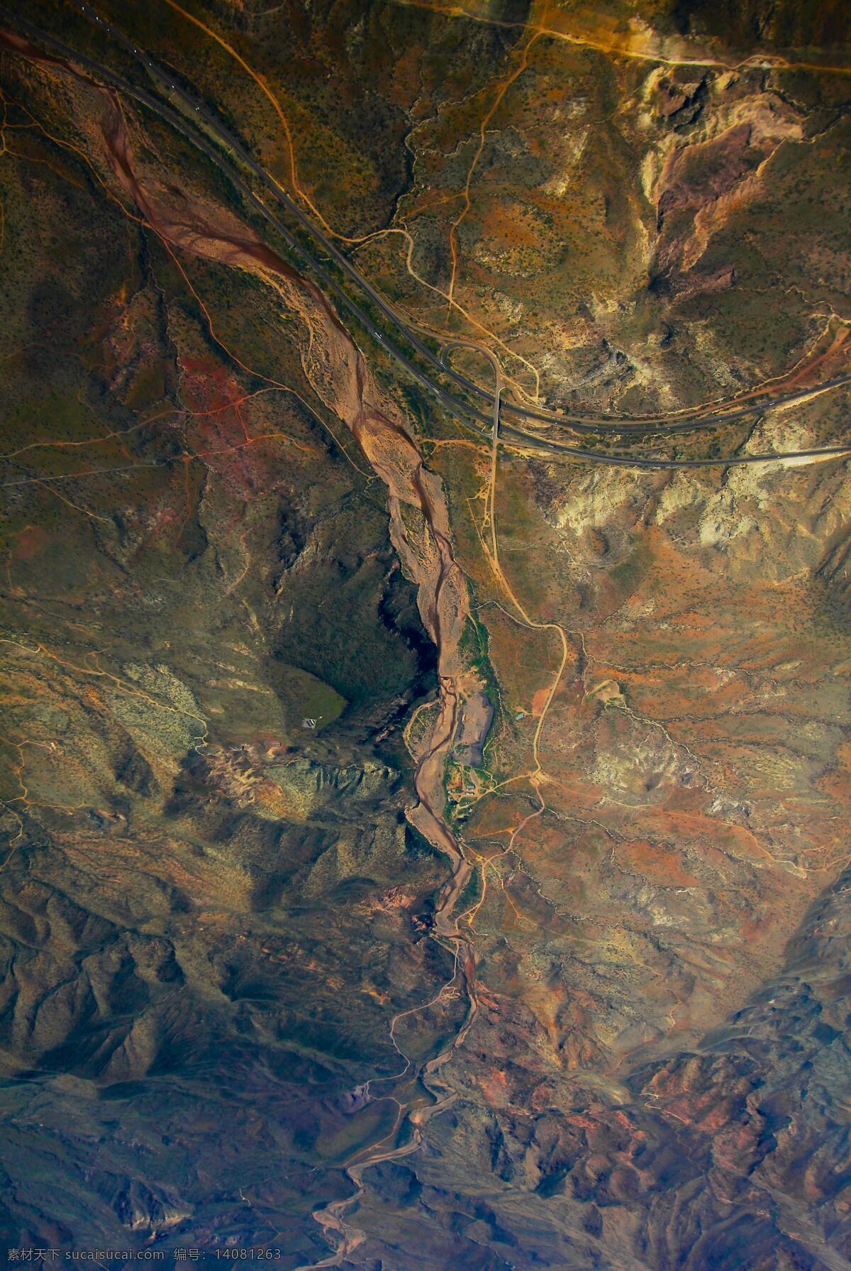 地貌 山川 河流 卫星图 植被 道路 风景